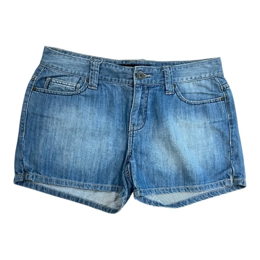 Calvin Klein Jean Shorts Size 8 Women